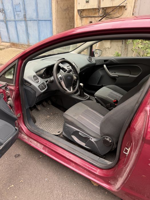 FORD Fiesta 2010 — imagine 4