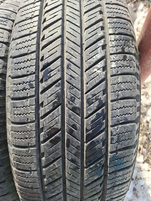 Продам шины 235/65/17