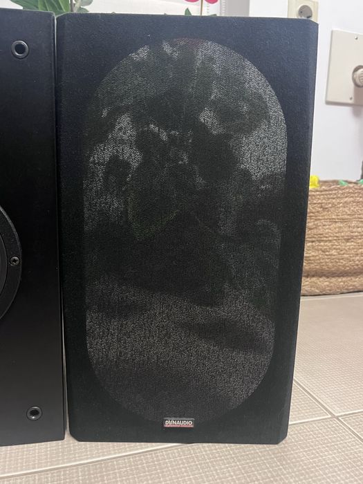 Тонколони Dynaudio audience 42W