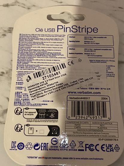 Продавам флашка 32ГБ