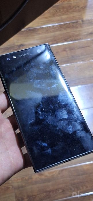 Sony Xperia XA2 Plus sotiladi srochno!
