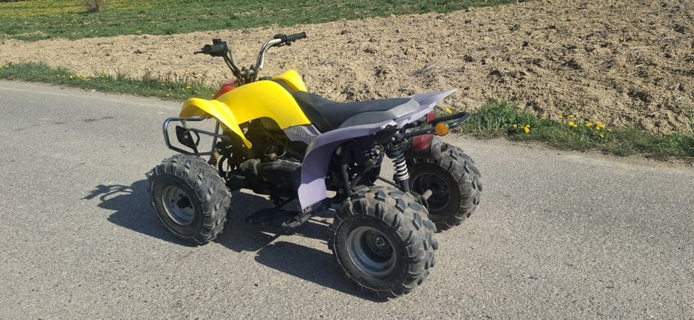 Vând atv 150cc cu acte