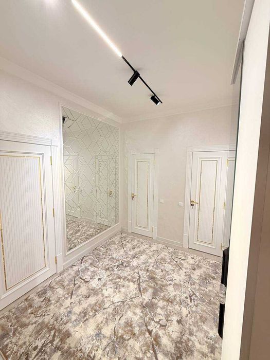 Срочно сдаю Отличную 3-х комнатную квартиру, Ойбек Мирабад