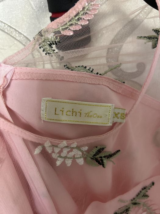 Платье Lichi размер xs
