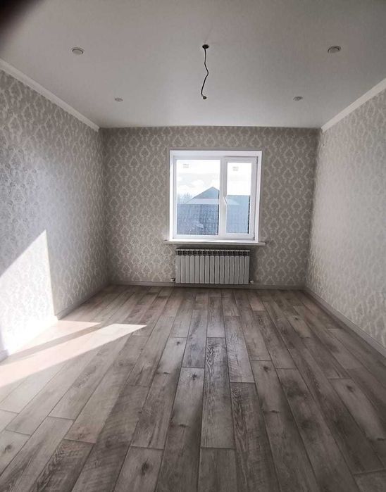 Продаётся 2 комн квартира