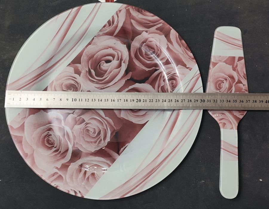 Посуду продам новая