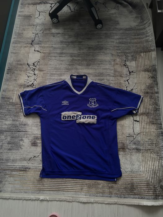 Футболни тениски