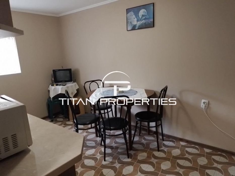 Дава се под наем Тристаен апартамент в Варна, Общината - 76 кв.м за 600 € - Снимка #1