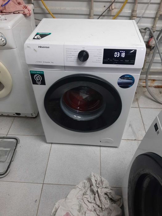Стиральная машина  Hisense.