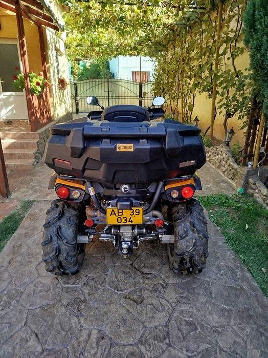 Can-am outlander
