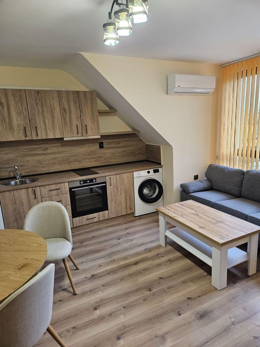 Дава се под наем Двустаен апартамент в Пловдив, Кършияка - 55 кв.м за 440 € - Снимка #1