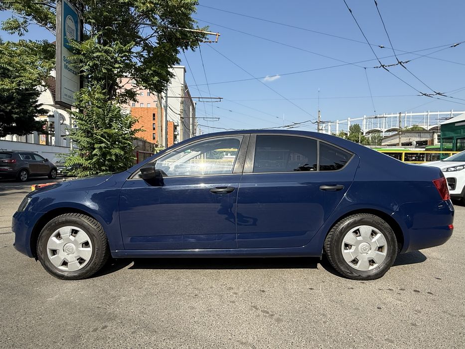 Skoda Octavia, 16 TDI, 2015, 89000 km reali, culoare albastră