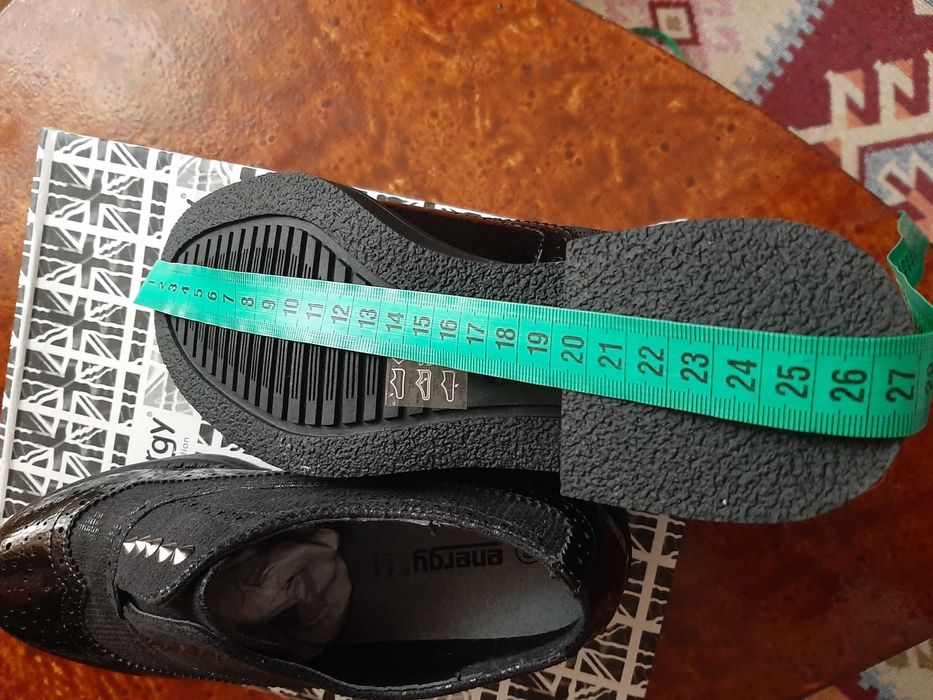 Pantofi NOI damă (măsura 38,5-39)