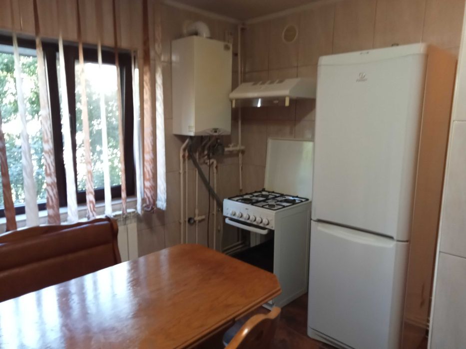 Apartament 3 cam-ET1-Inchiriere-Vanzare-Petrila