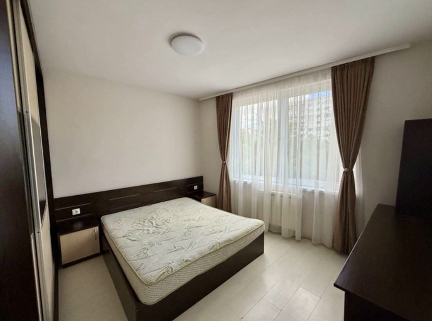 Дава се под наем Двустаен апартамент в София, Младост 4 - 67 кв.м за 647.19 € - Снимка #3