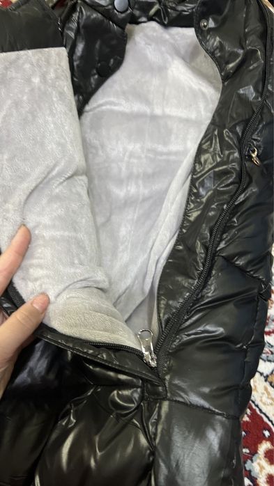 Продается детский комбенезон LV размер м ка