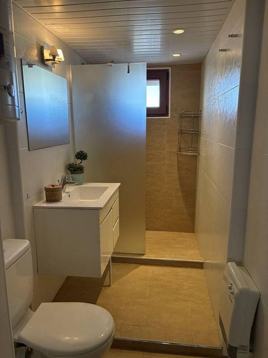 Дава се под наем Тристаен апартамент в Бургас, Сарафово - 170 кв.м за 867 € - Снимка #5