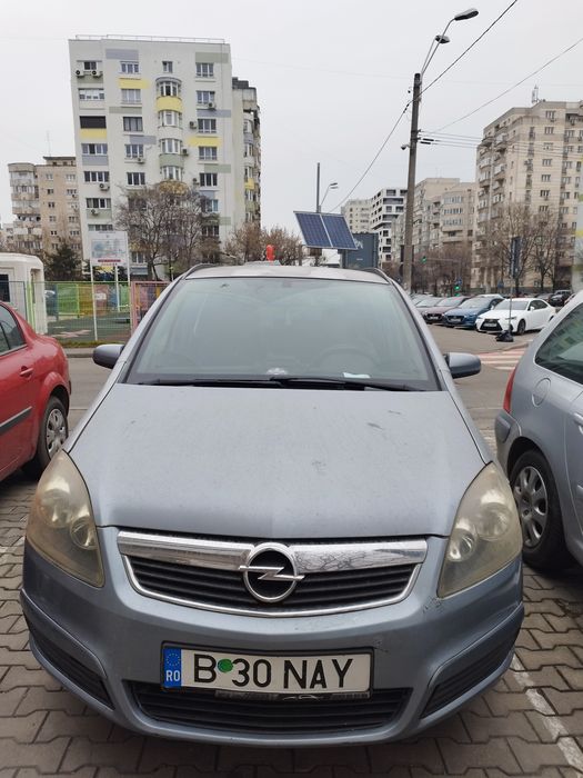 Opel Zafira 7 locuri