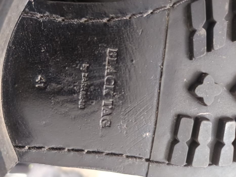 Vând bocanci Black Tag by Zaraman mărimea 41