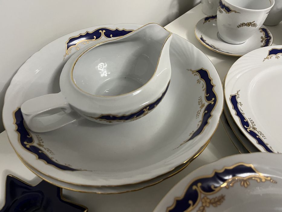 Порцеланов баварски сервиз за хранене