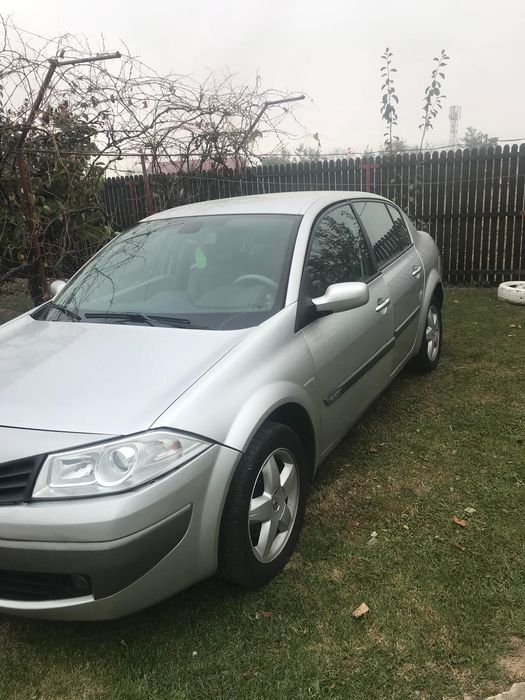 RENAULT Megane