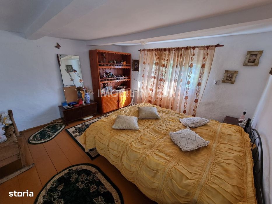 Exclusivitate! Casa in Avram Iancu cu teren de 26.621 mp, 4 camere