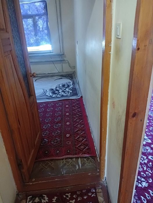 Урганч Шахар 4-микрарайон да ижарага 3хонали уй