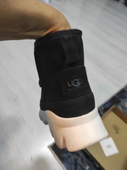 UGG 37/5 ghete /cizme originale
