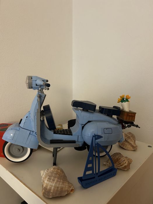 Lego Vespa 10298 montat