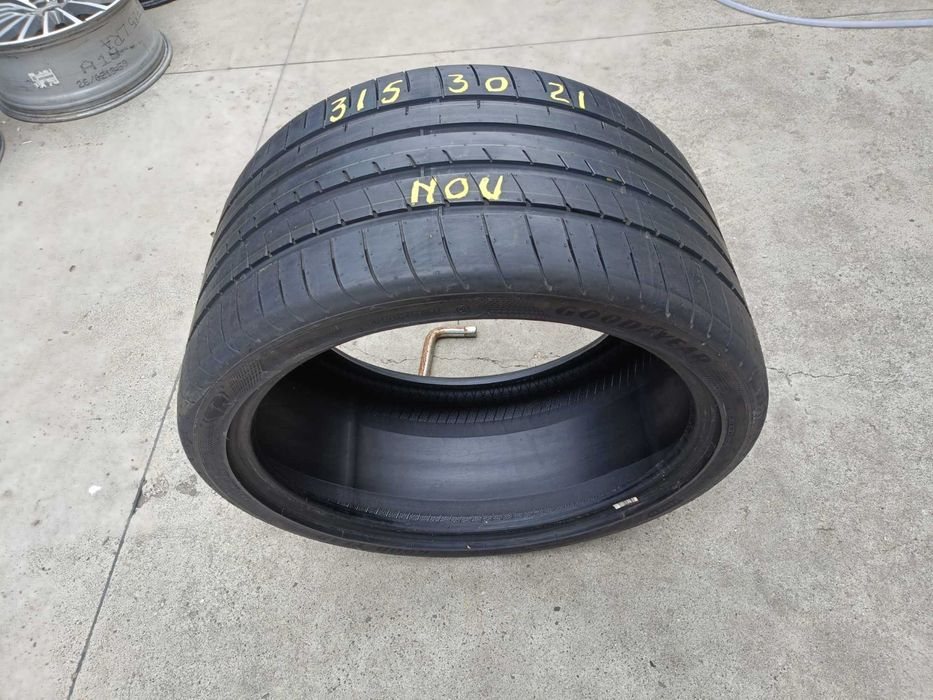 O anvelopa noua de vara 315 30 21 goodyear supersport