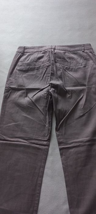 Pantaloni femei maro