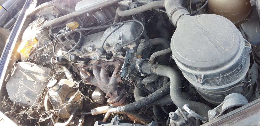 Рено Megane 1,6 1997 хичбек/седан