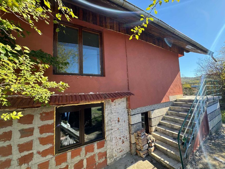 Продава се Къща в с. Плаково, Област Велико Търново - 120 кв.м за 1109 €/кв.м - Снимка #2