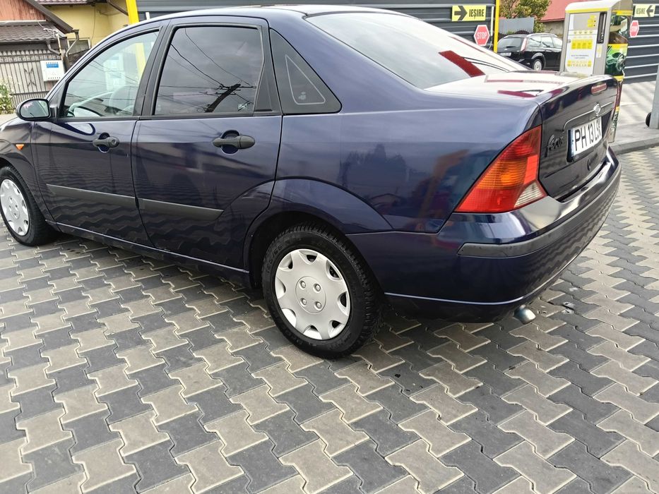FORD Focus 2002 — imagine 4