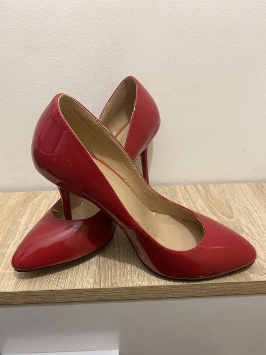 Туфли на 36-37 размер