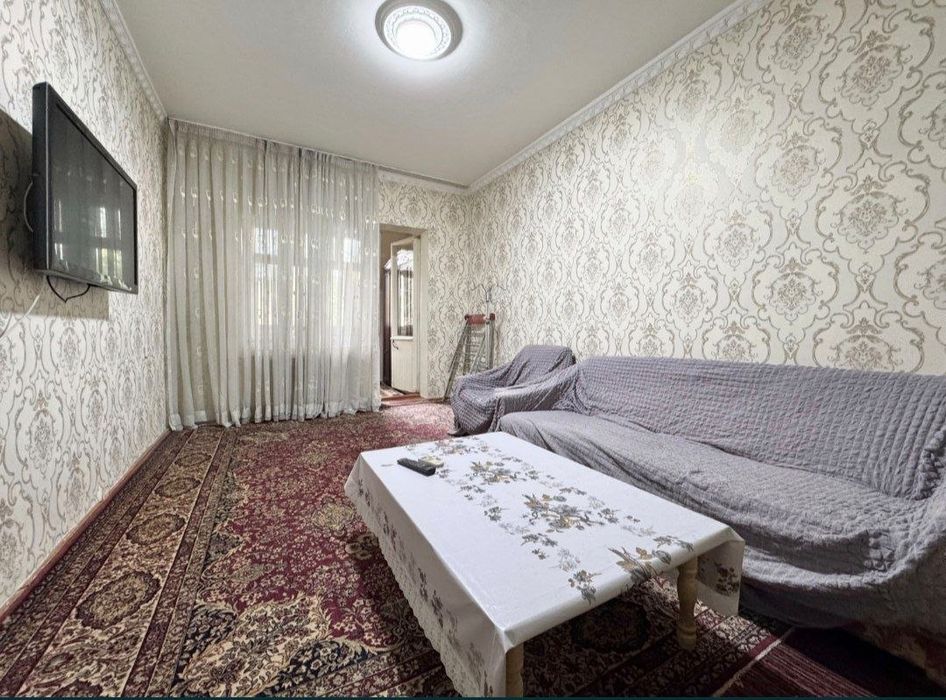 №15 Яккасарой 1 хонали квартира ижарага қулай жойлашув арзон нархда