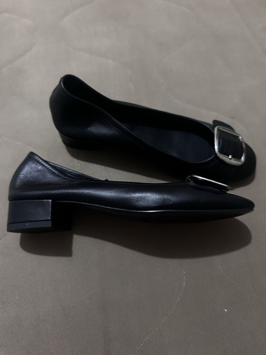 Продам туфли черные от MNG