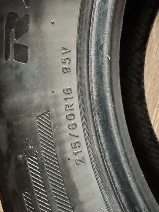 Шины Roadx 215/60/16 летние