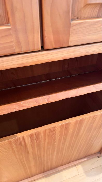 Set mobila din lemn masiv