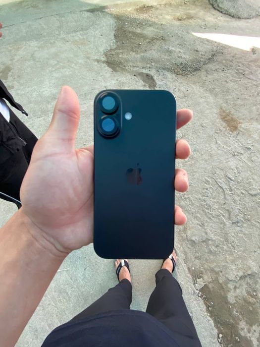 Iphone 16 128 gb !
