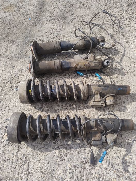 Оригинални адаптивни амортисьори свалени от BMW X5 E70