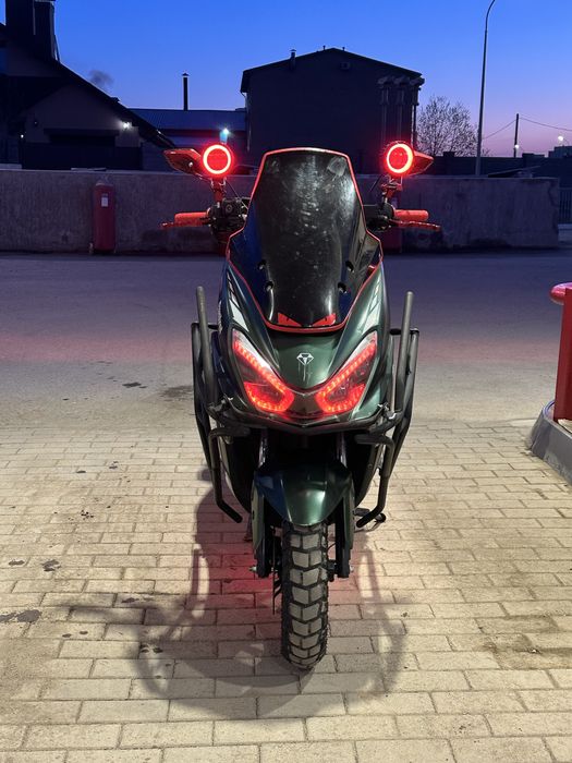 Мопед макси 180куб