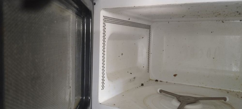 Срочно продам микроволновку LG