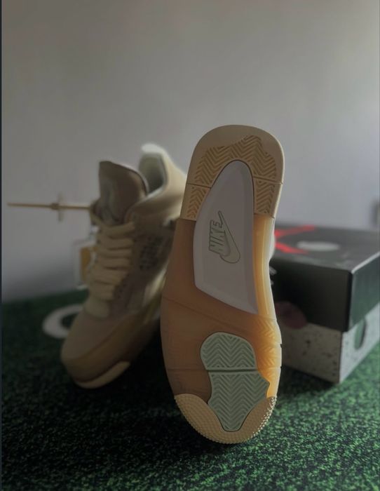Air Jordan 4 X Off-White