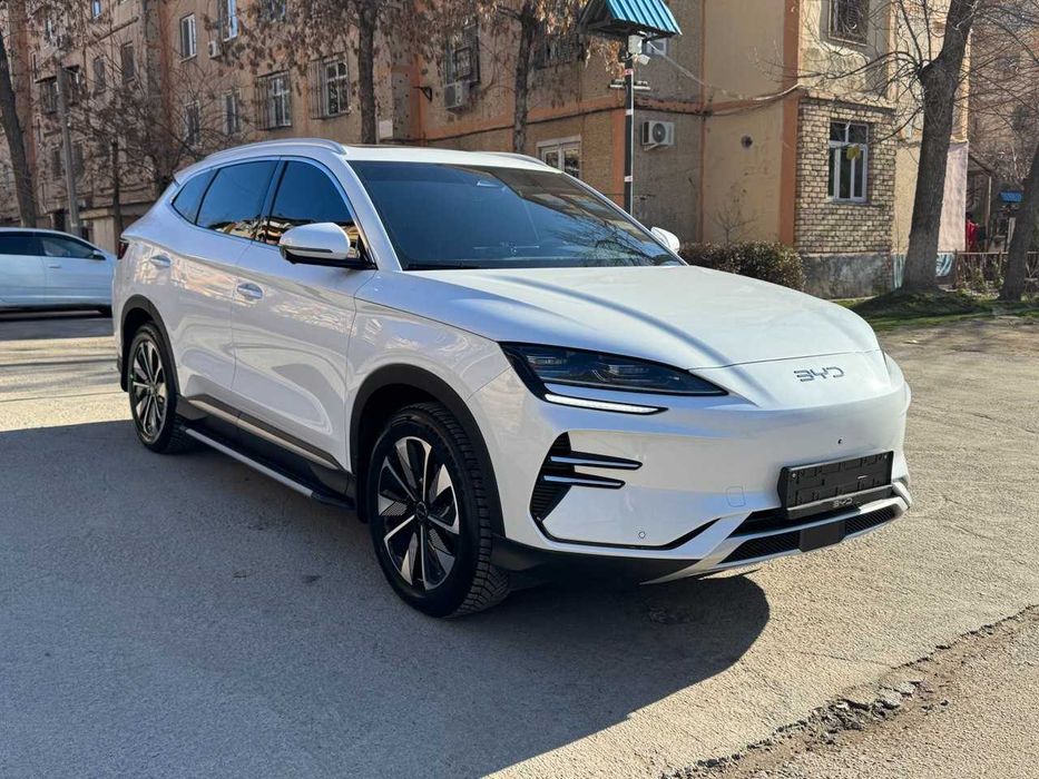 BYD SONG PLUS chempion 605км restayling