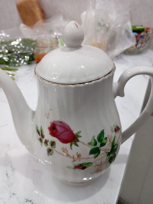 Продается чайный сервиз