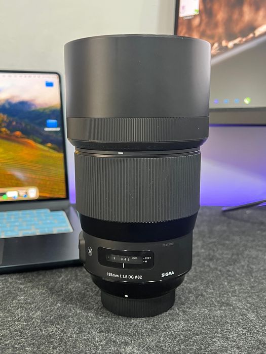 Vând/Schimb Sigma Art 135 1.8 Nikon F