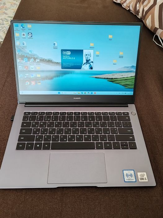 Ноутбук Huawei MateBook D14