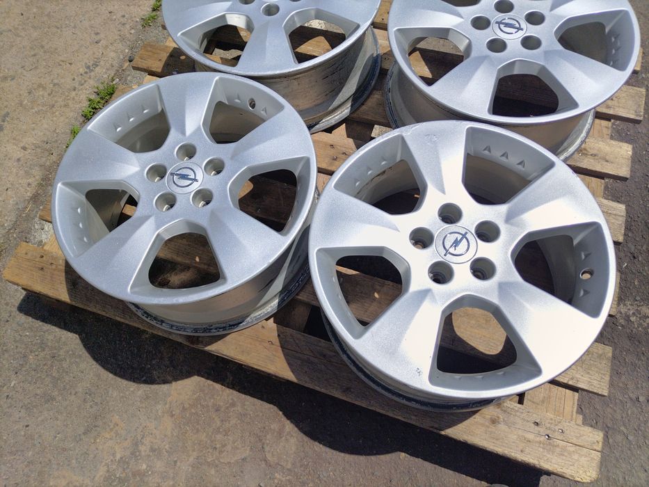 17 цола 5 х 110 мм Опел / Фиат / Сааб - 7 инча / ЕТ 47