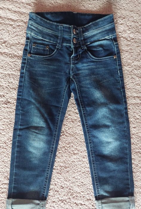 Дрехи за момиче, размер 116